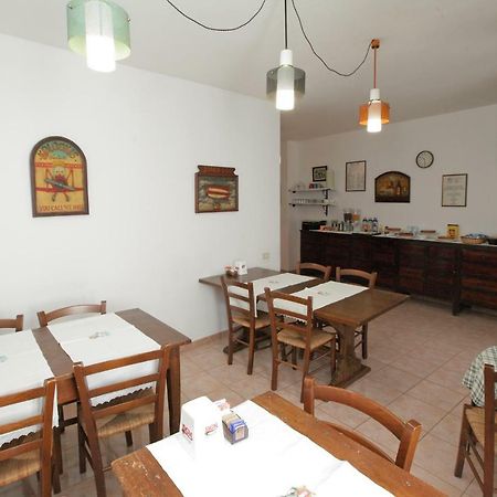 Il Cavallino Fossombrone Exteriör bild